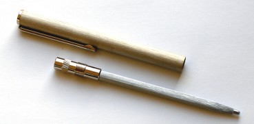 Schärfer in Kugelschreiber - Form