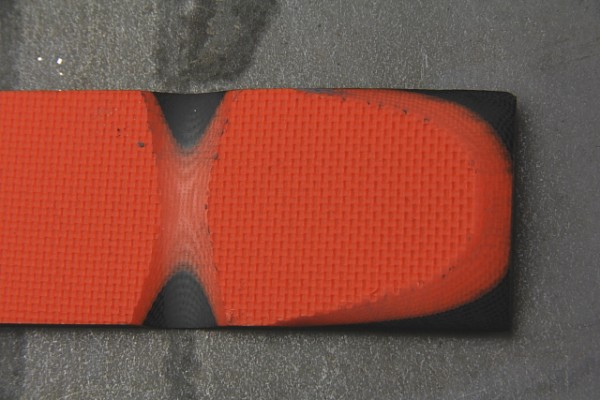 G10 4mm Schwarz/Orange Texturiert